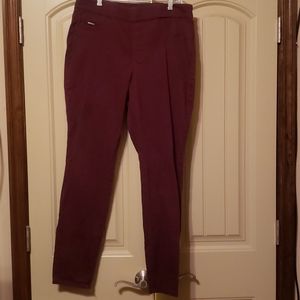 Burgandy pull on skinny pants